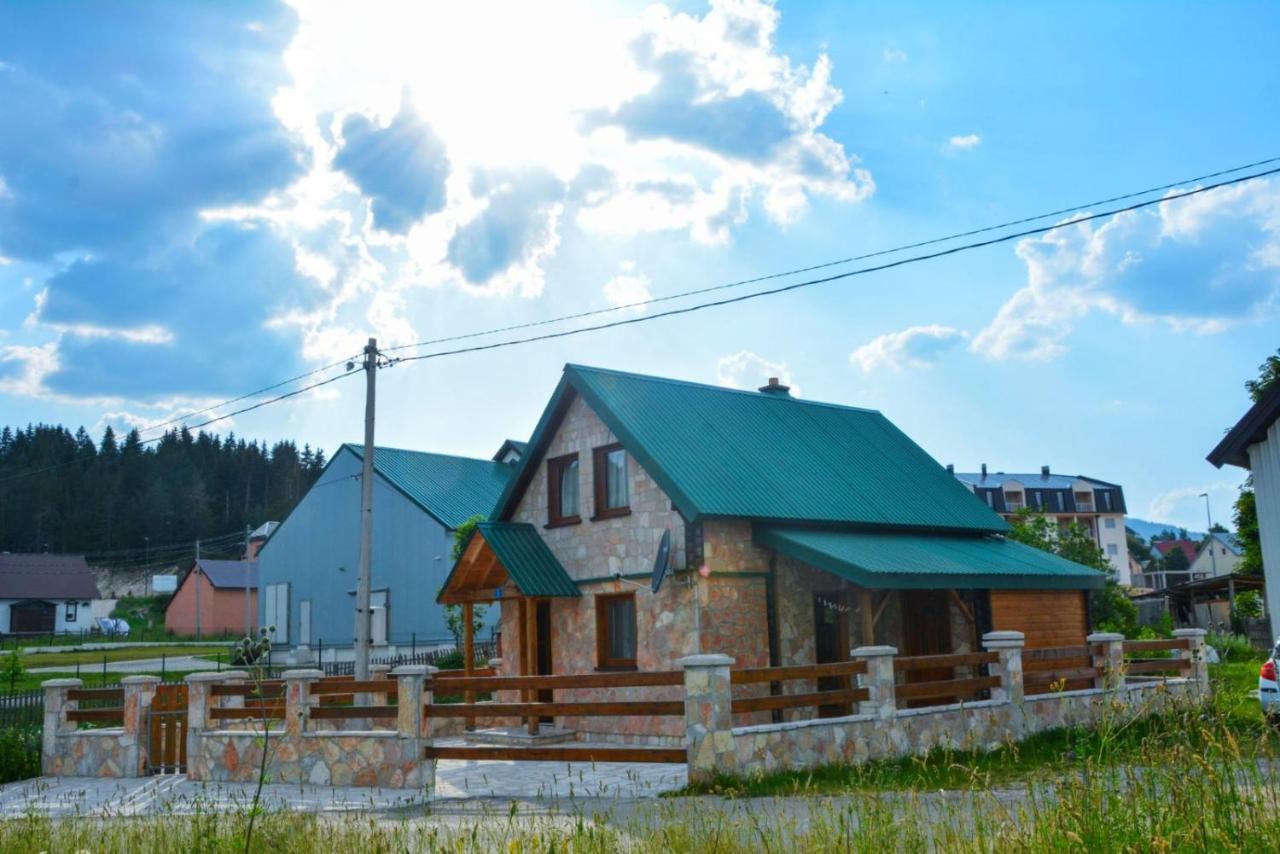 Guesthouse Mg Žabljak エクステリア 写真