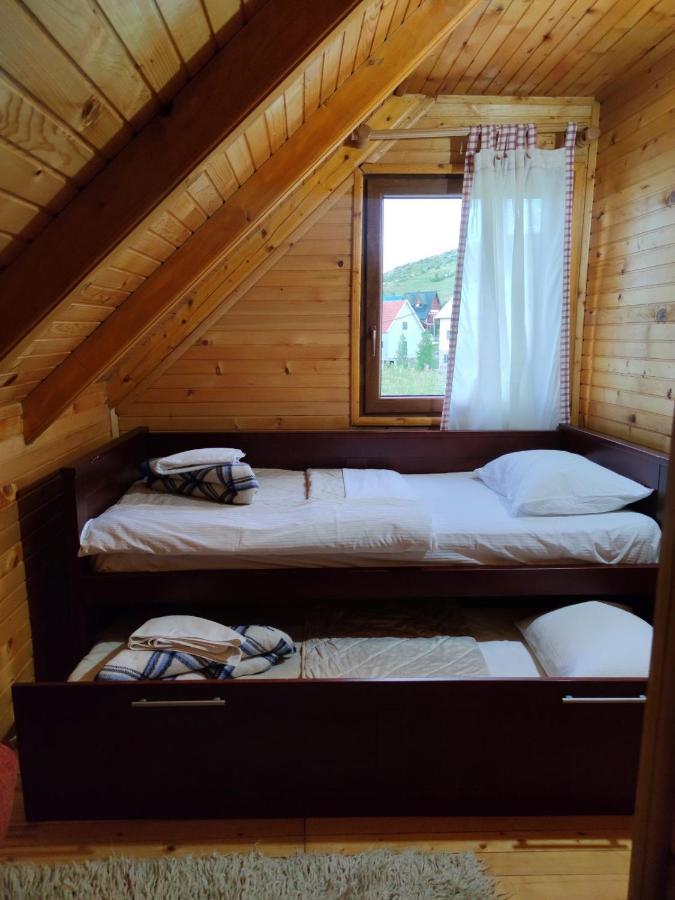 Guesthouse Mg Žabljak エクステリア 写真